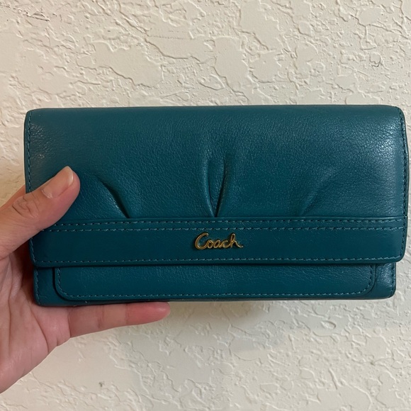 Coach Handbags - Vintage Coach pleated Teal Leather trifold Wallet